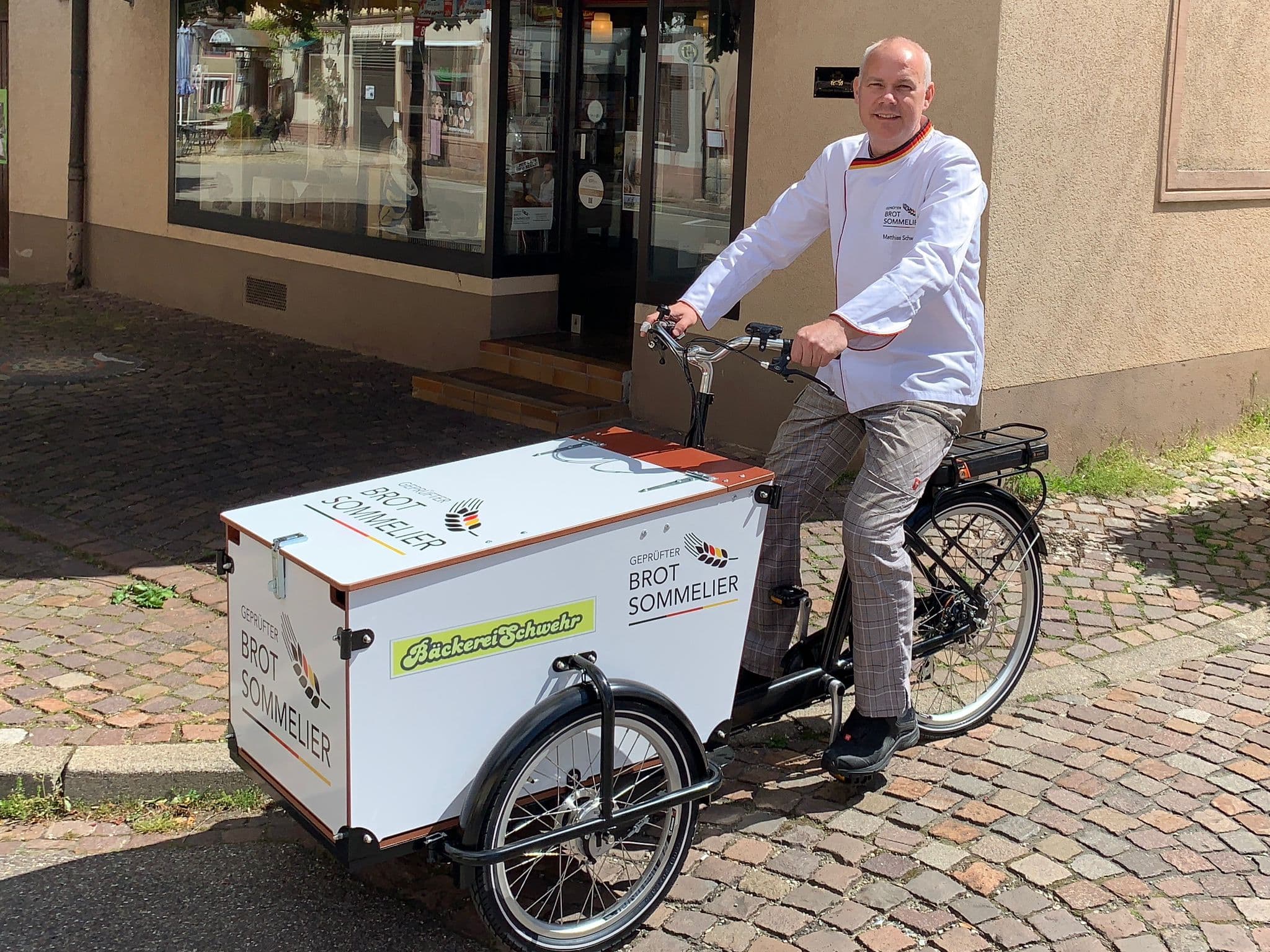 Brot-Bike — das E-Lastenrad der Bäckerei Schwehr
